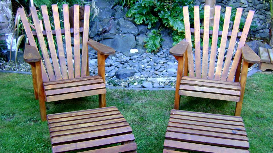 Black Outdoor Chairs Nz : Lutyens Teak Relaxing Outdoor Chair | Patio